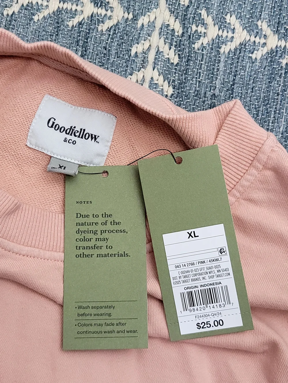 Goodfellow & Co Men’s Crewneck Sweater - Light Pink